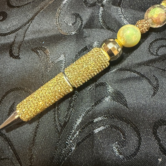 Elegant Gold Beaded Pen - Picture 3 of 4